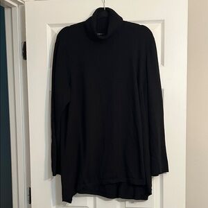 Lauren Turtleneck Tunic Top in Black in 3X preowned